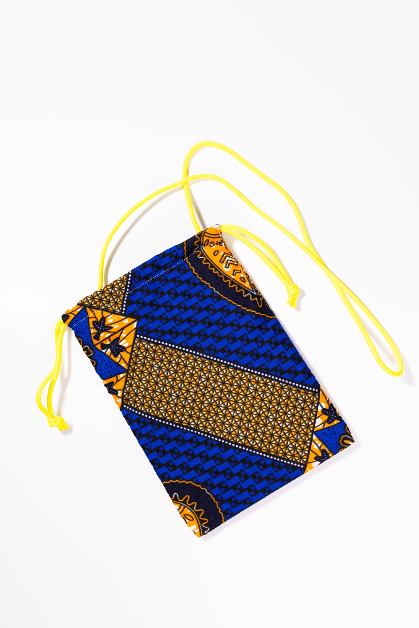 【moyan ecri× StyleReborn】Reversible Padded Mini Bag Kind of quiet