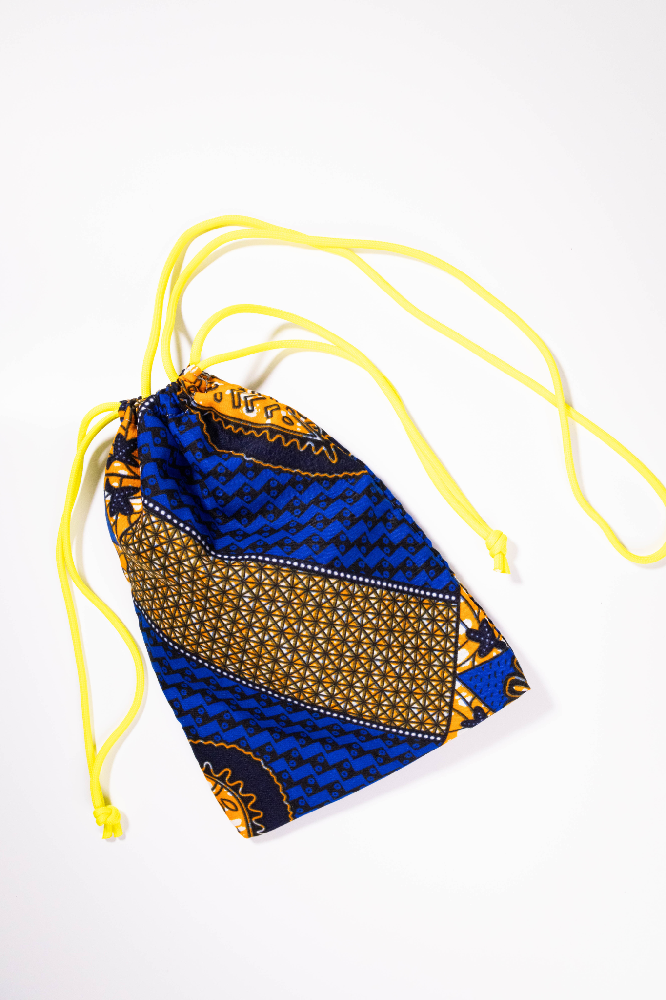 【moyan ecri× StyleReborn】Reversible Padded Mini Bag Kind of quiet