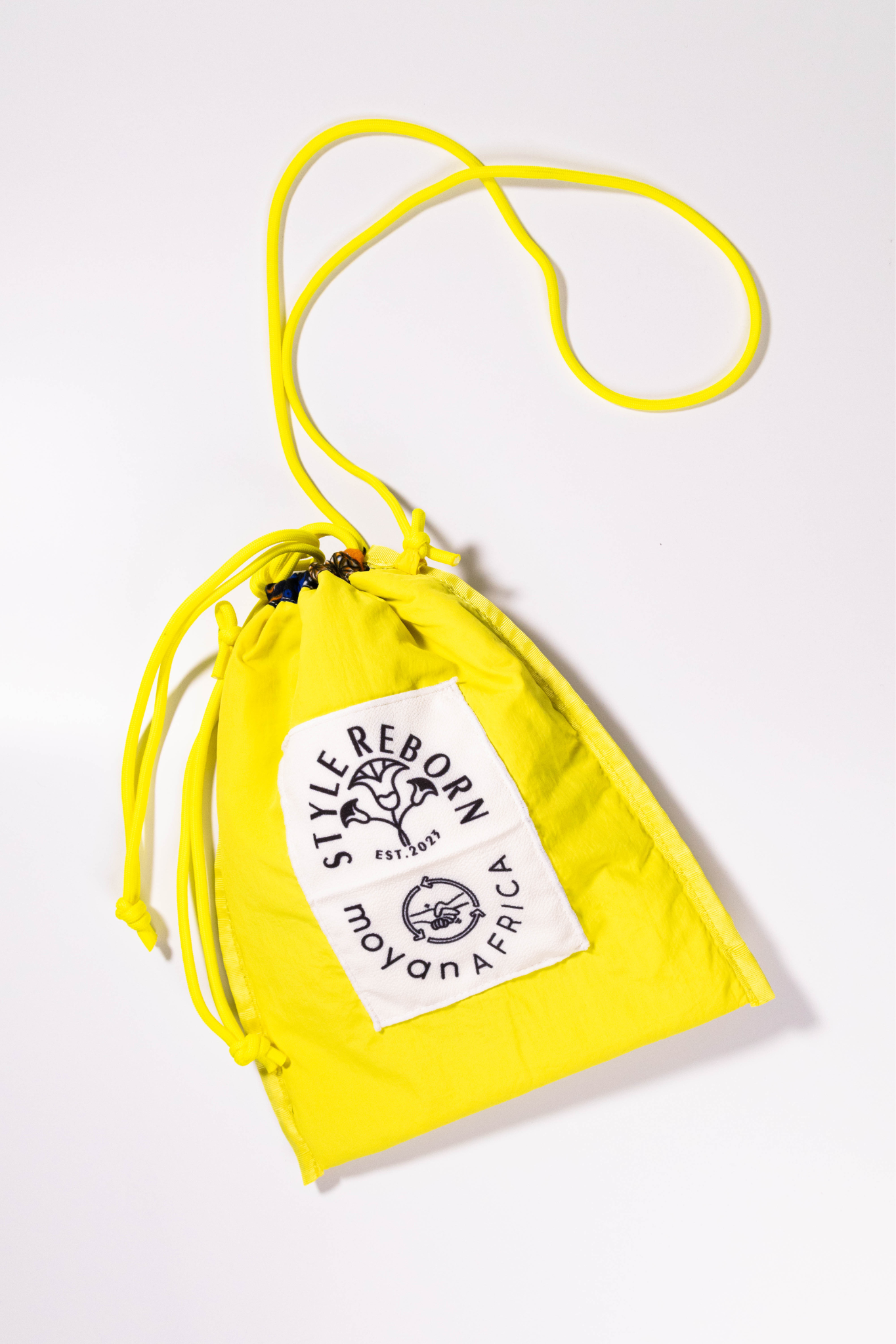 【moyan ecri× StyleReborn】Reversible Padded Mini Bag Kind of quiet