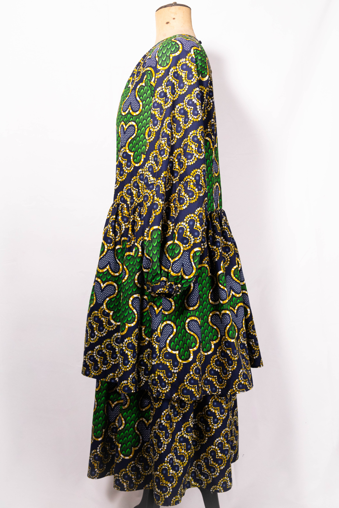 【moyan ecri× StyleReborn】Volume Tiered Onepiece CROSS