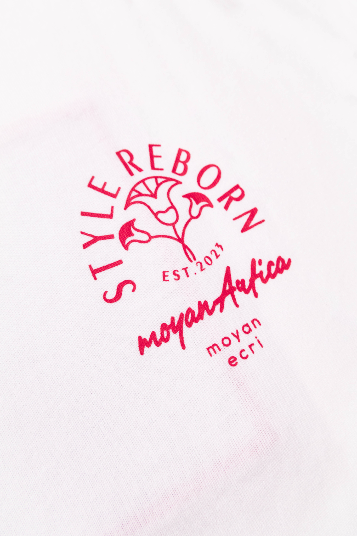 【moyan ecri× StyleReborn】パッチ刺繍 T-Shirt Helianthus White