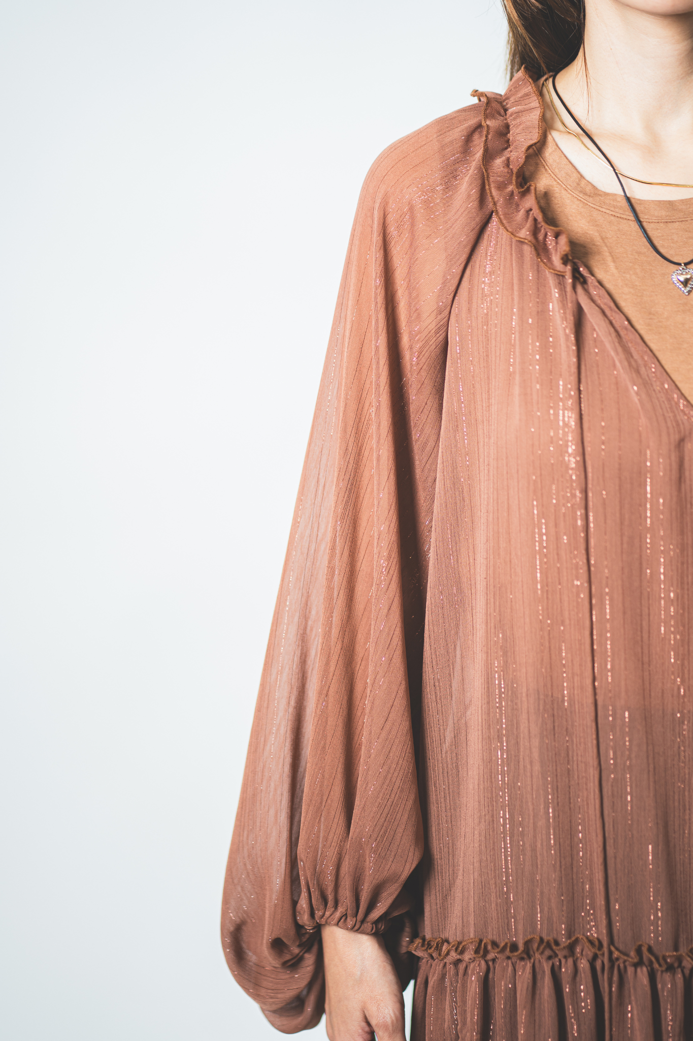 【Suu×SAAAGE boutique】ラメシアーワンピース Brown