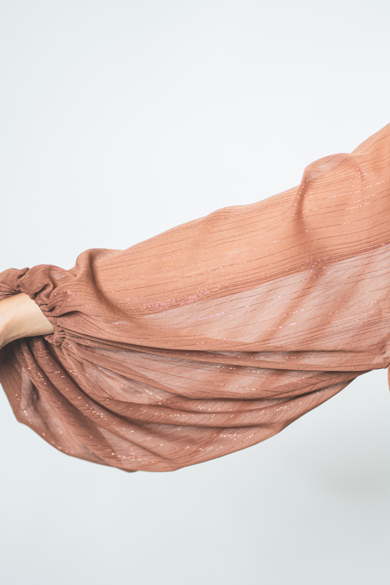 【Suu×SAAAGE boutique】ラメシアーワンピース Brown