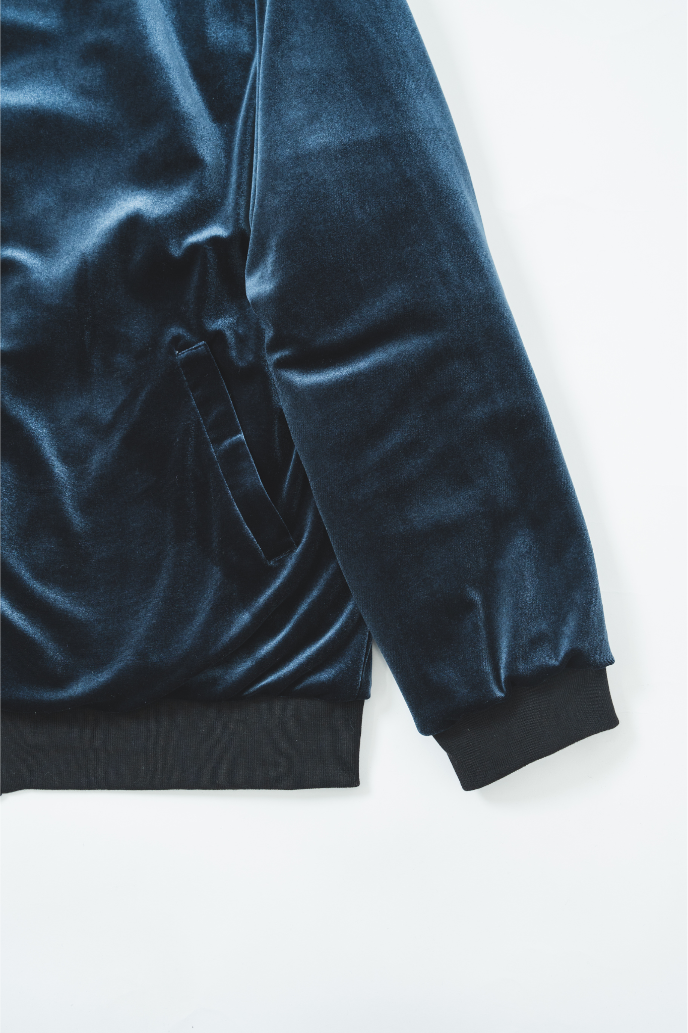 【moyan ecri×StyleReborn】AFRICA REVERSIBLE VELOUR BLOUSON Black Beauty