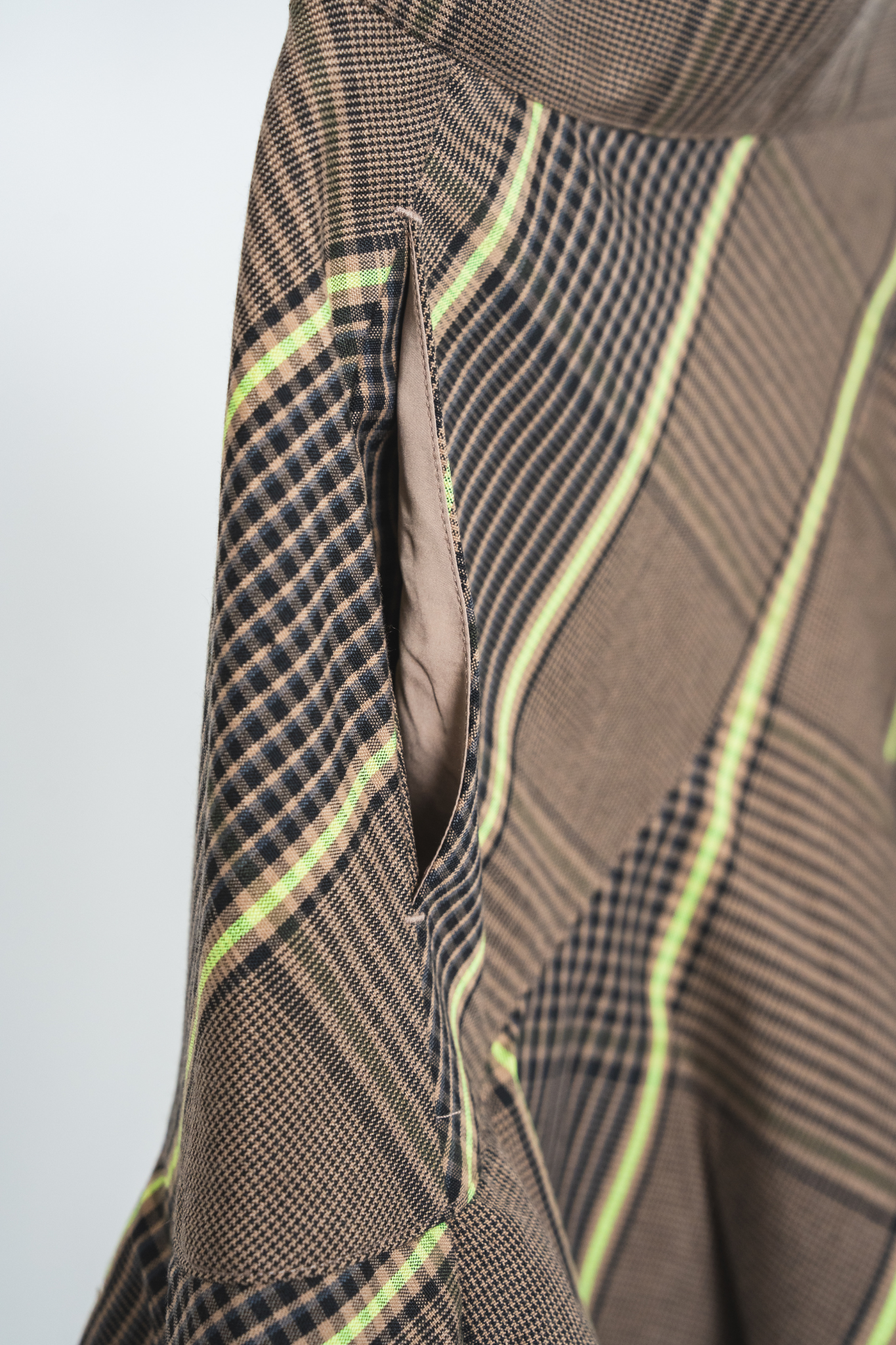 【moyan ecri× StyleReborn】Asymmetry Tiered Check Skirt