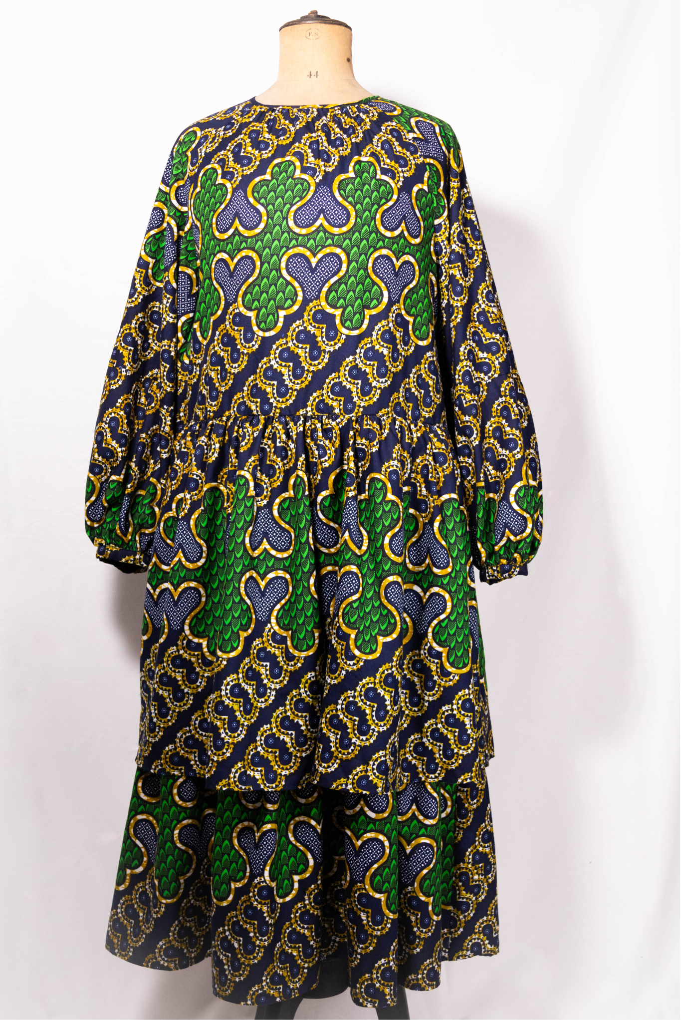 【moyan ecri× StyleReborn】Volume Tiered Onepiece CROSS