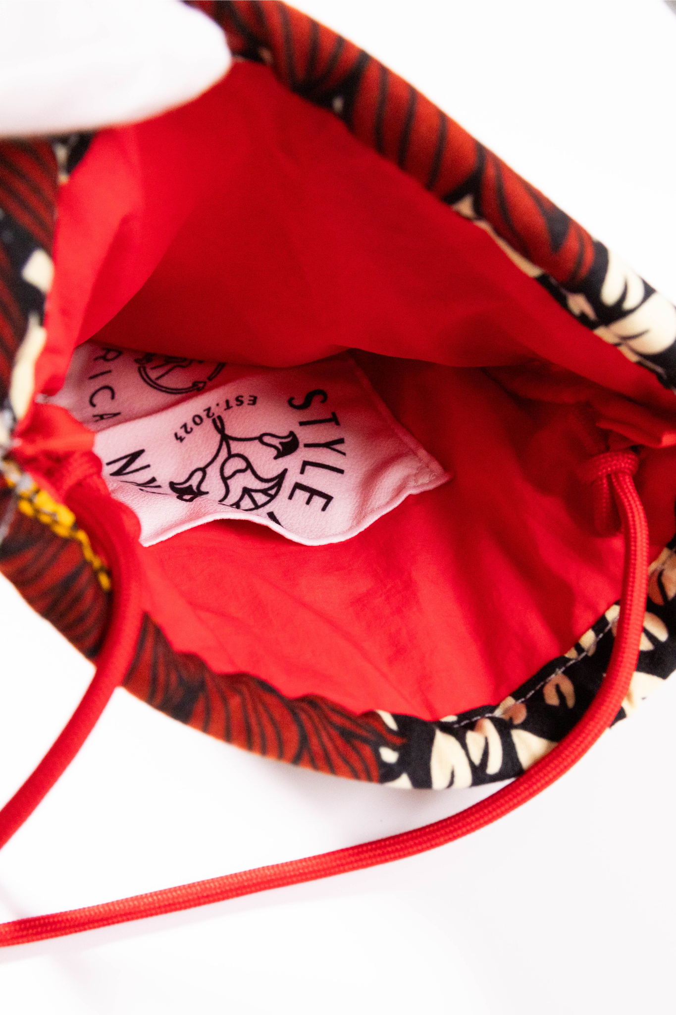 【moyan ecri× StyleReborn】Reversible Padded Mini Bag Helianthus