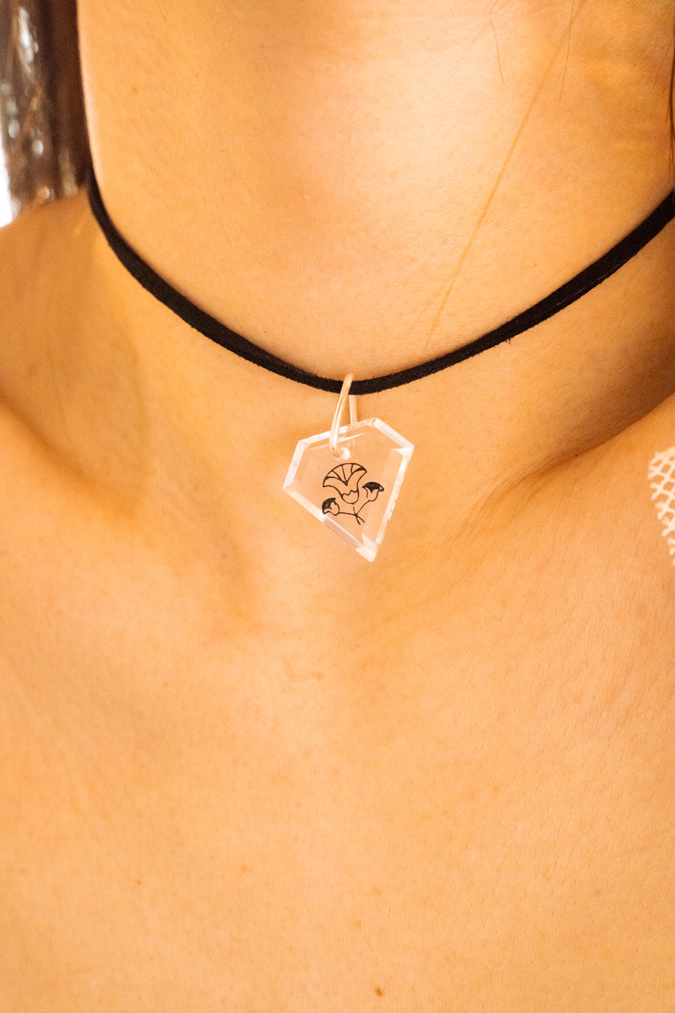 【nanan bijouxxx×StyleReborn】Symbol On Crystal Necklace PU×Black