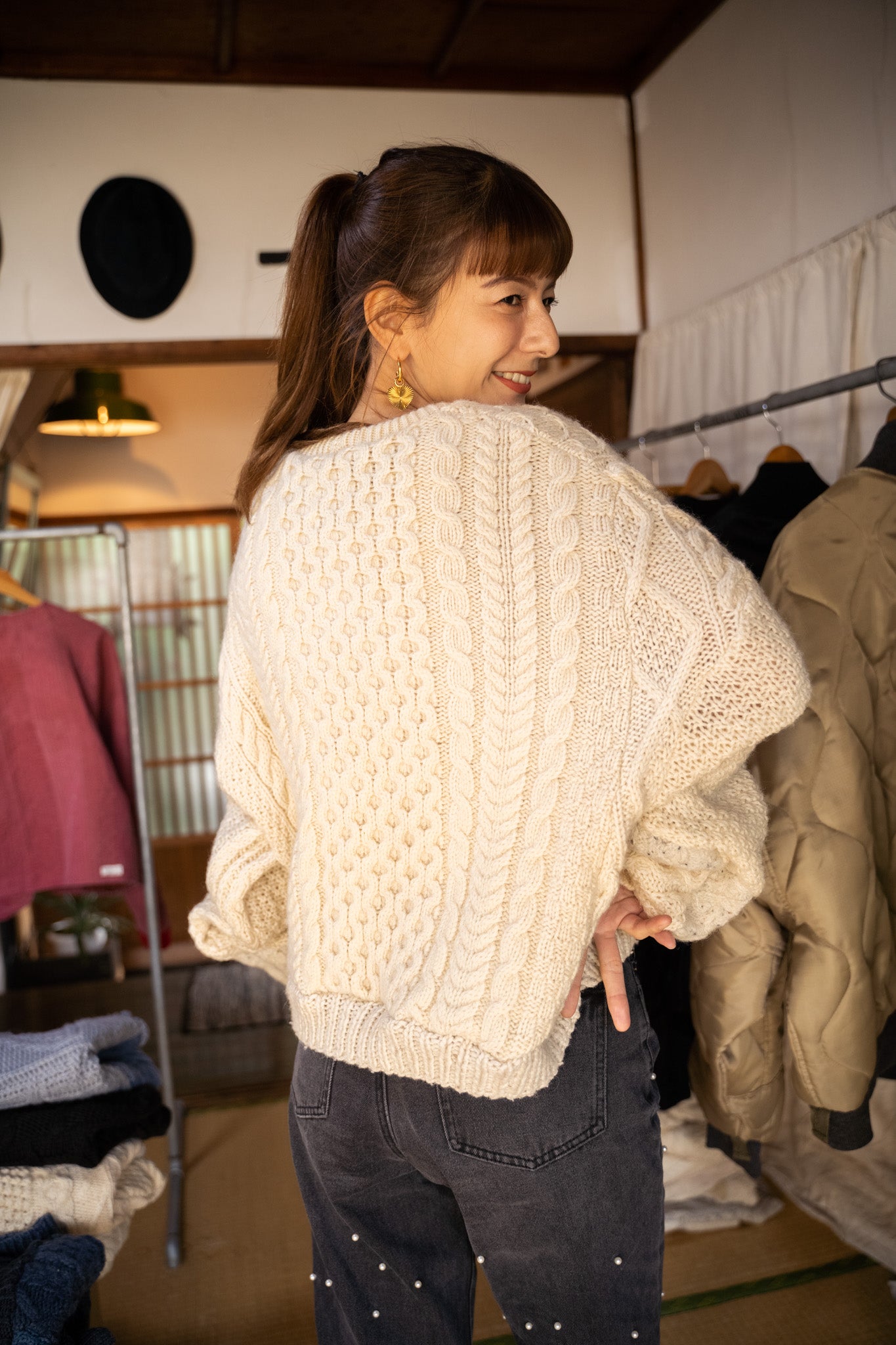 【REMAKEBYK×StyleReborn】Remake Cropped Fisherman Knit Sweater Ecru×Gray Pockets