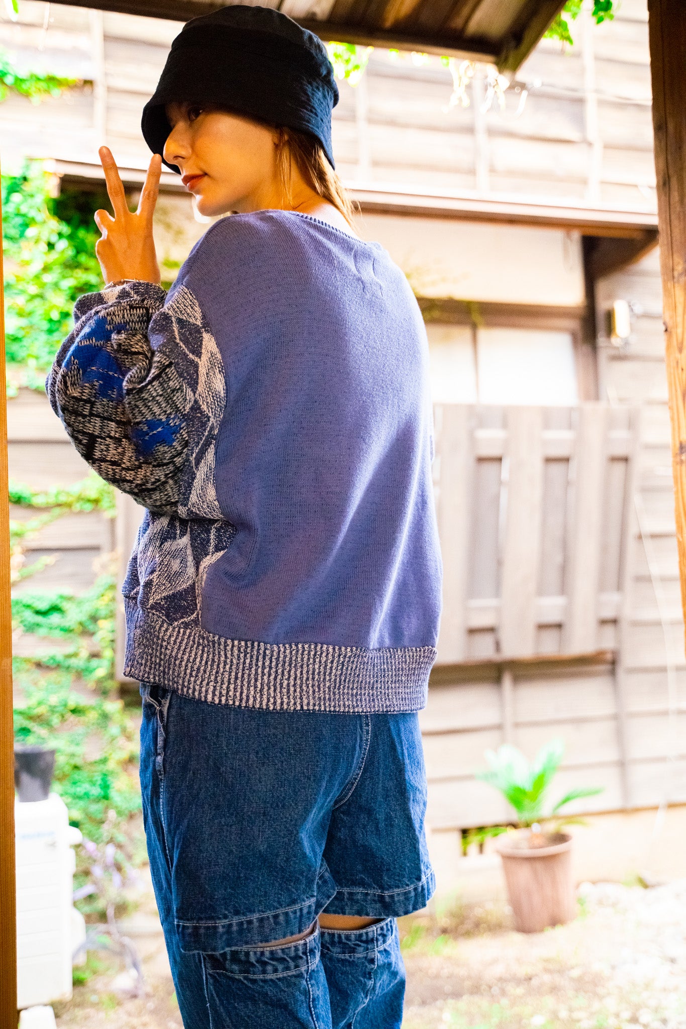 【REMAKEBYK×StyleReborn】Remake Cropped Knit Sweater Blue