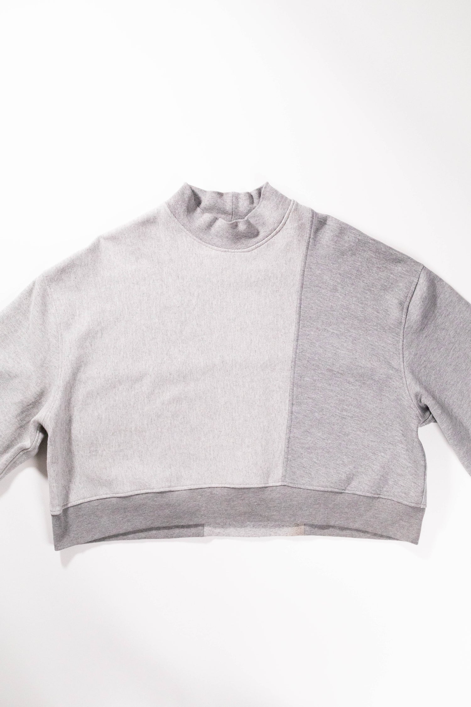 【REMAKEBYK×StyleReborn】Remake Cropped Sweat setup Light Gray