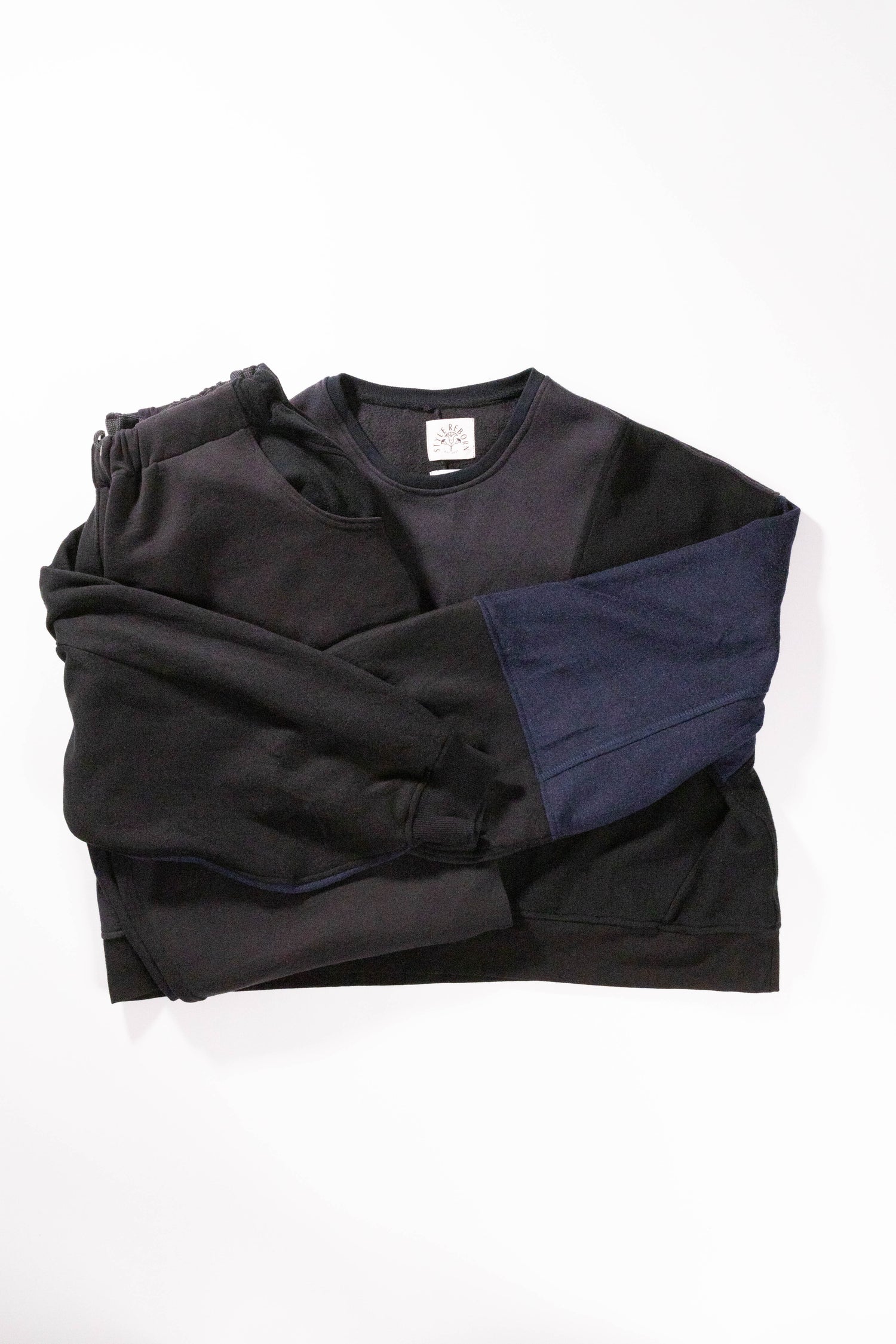 【REMAKEBYK×StyleReborn】Remake Cropped Sweat setup Black
