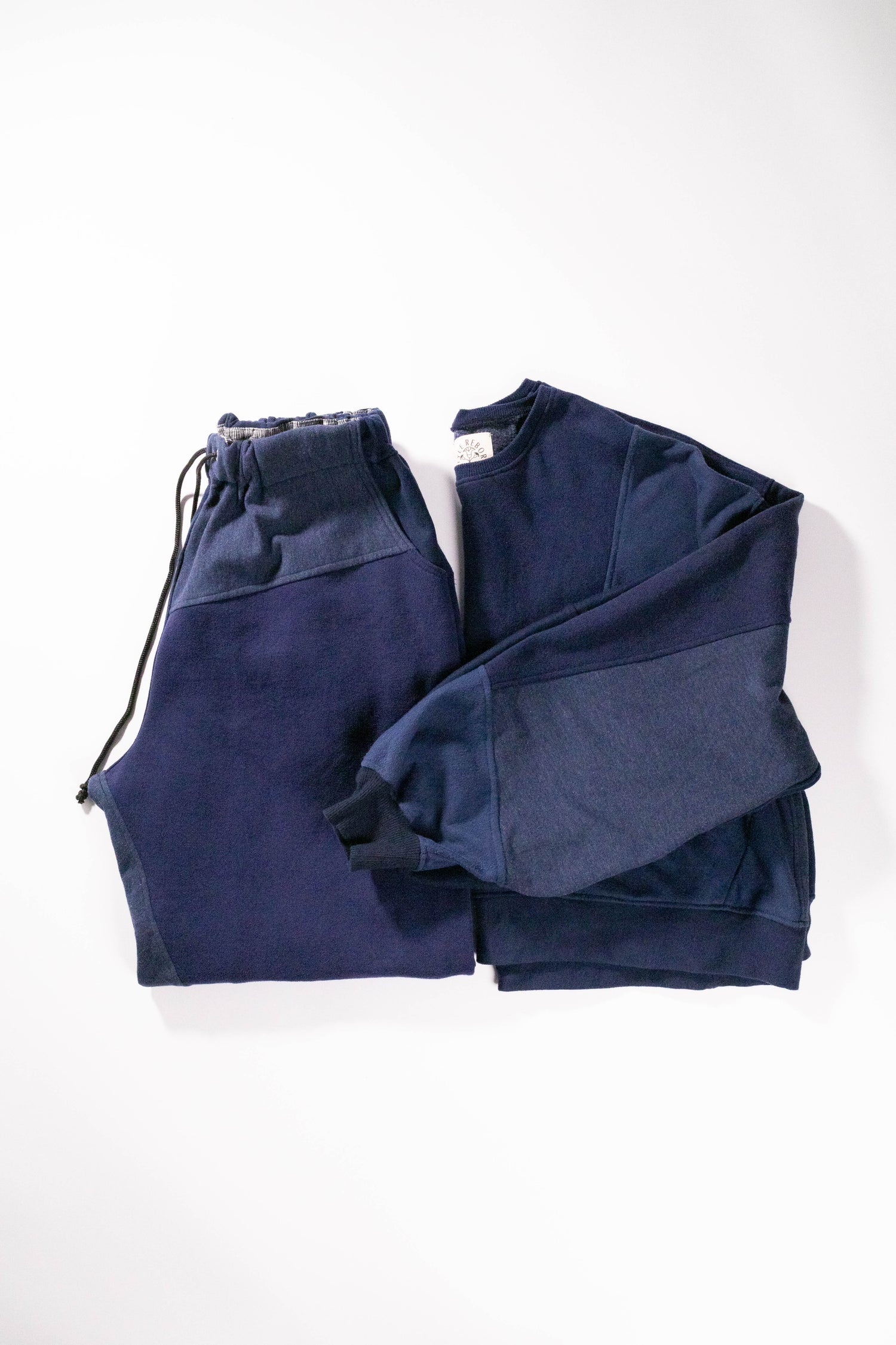 【REMAKEBYK×StyleReborn】Remake Cropped Sweat setup Navy