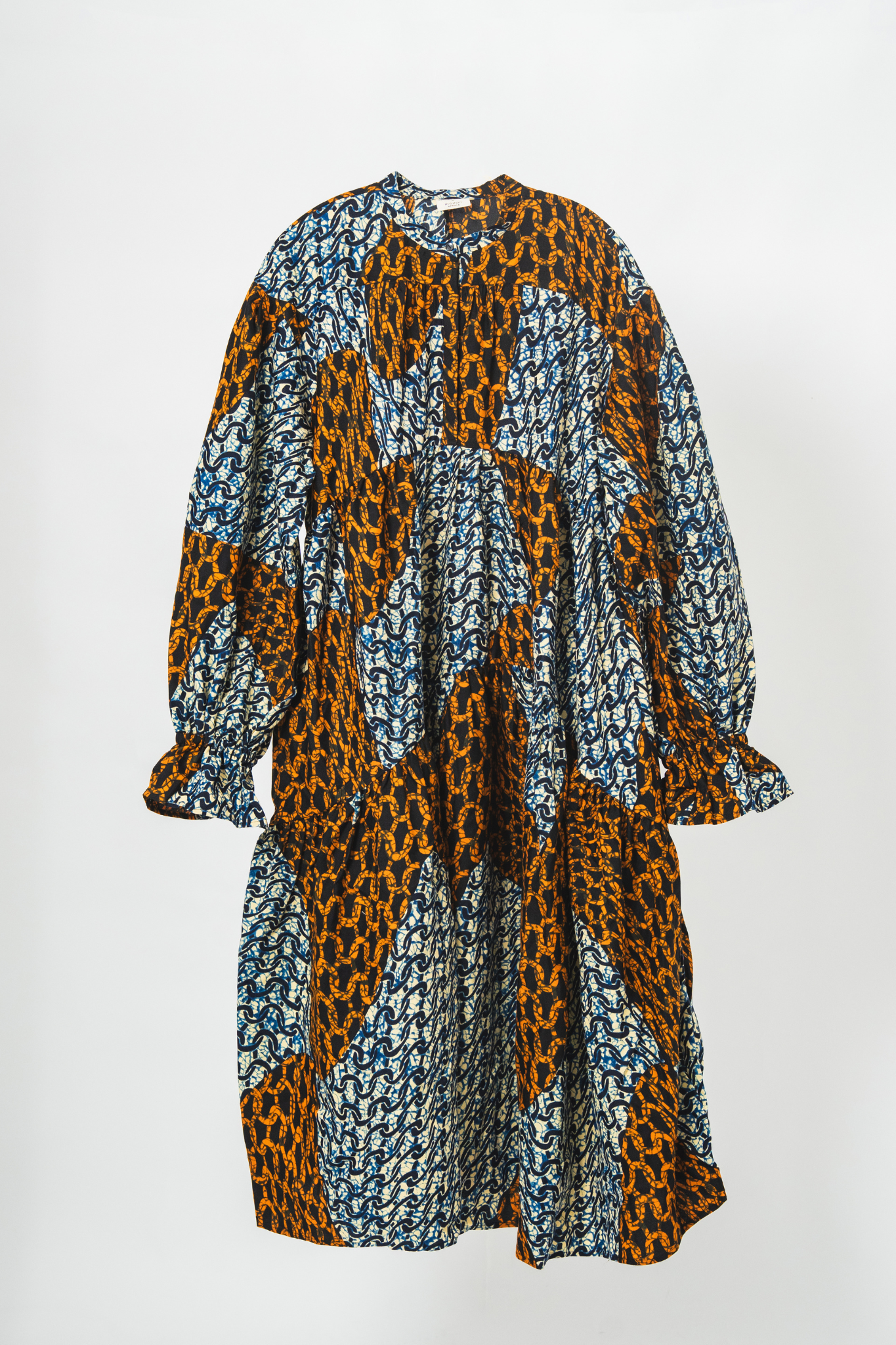 【moyan ecri× StyleReborn】AFRICA付け衿付きボリュームワンピース