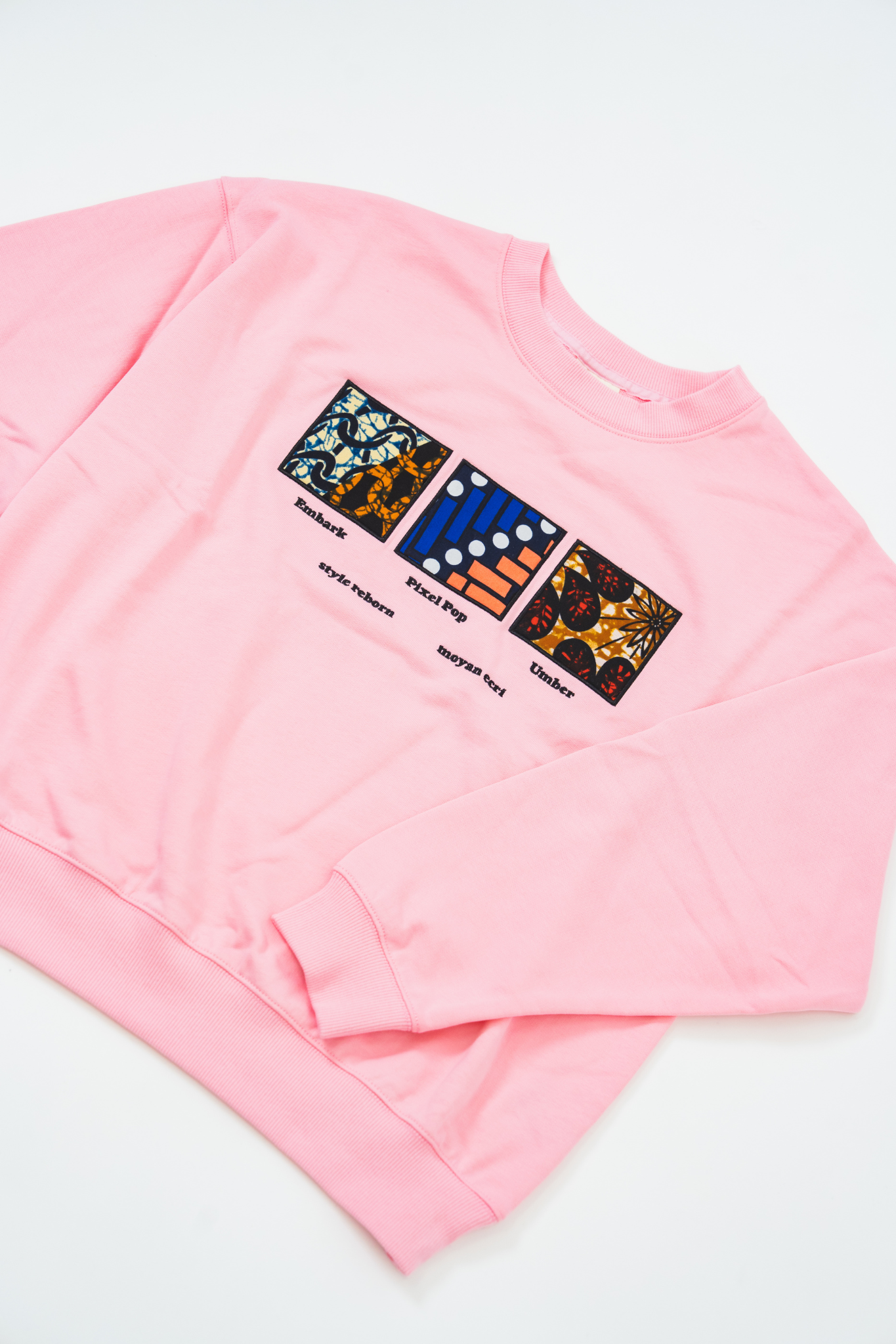 【moyan ecri× StyleReborn】フロントスクエアパッチ刺繍裏毛POJ