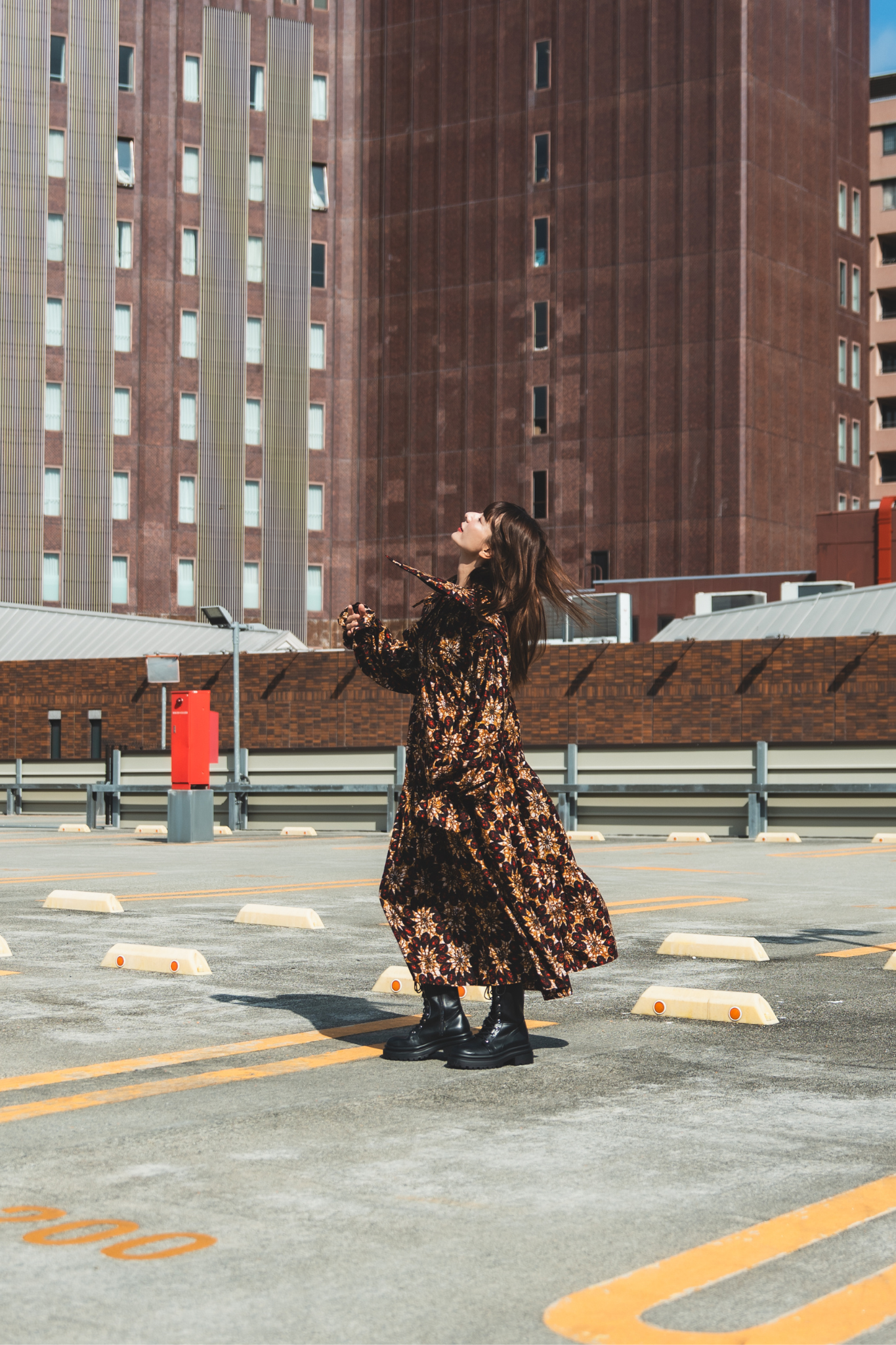 【moyan ecri× StyleReborn】AFRICA付け衿付きボリュームワンピース