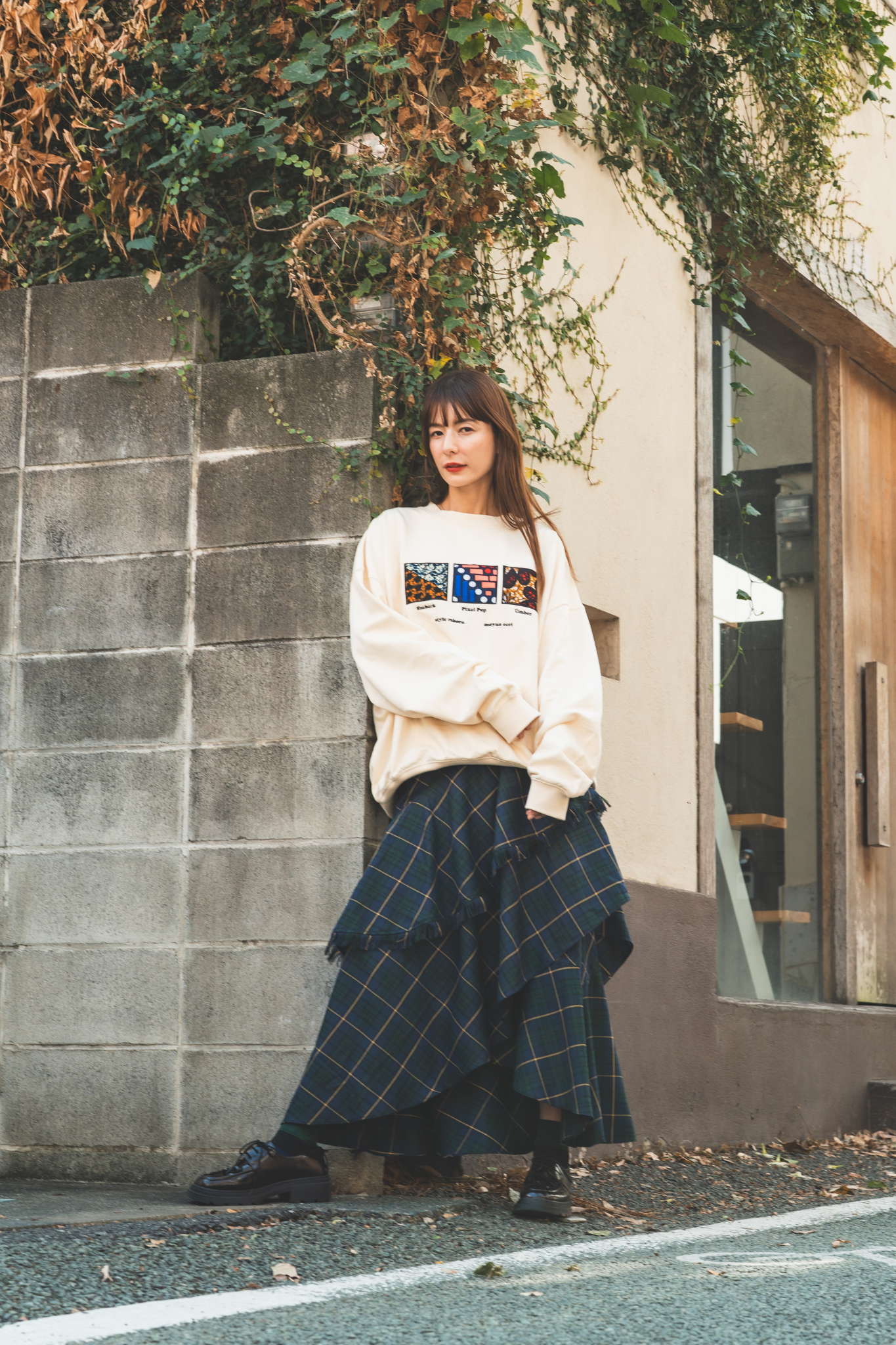 【moyan ecri× StyleReborn】フロントスクエアパッチ刺繍裏毛POJ